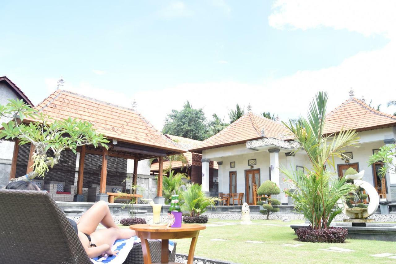 The Kanha Palace Batununggul Extérieur photo